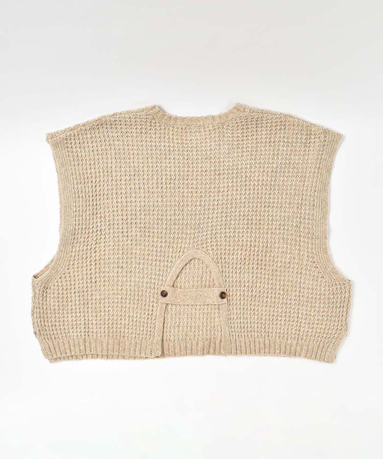 バックスリットベスト