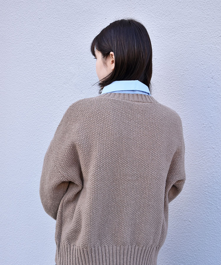 ケーブルカーディガン