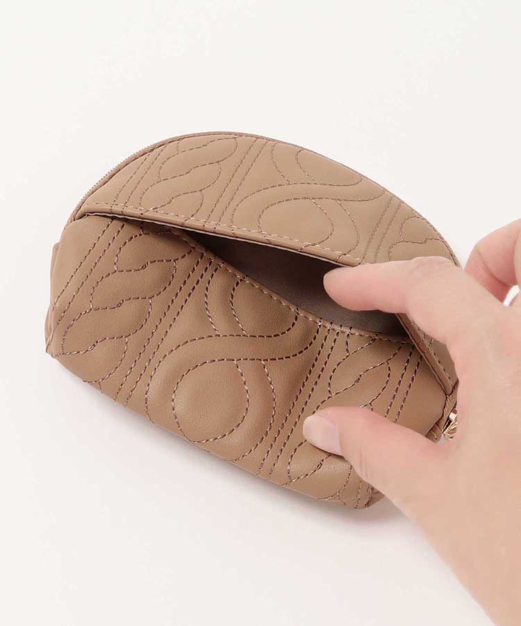 アムキュールティッシュポーチ