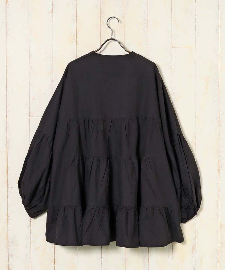 ポプリンバックティアードブラウス