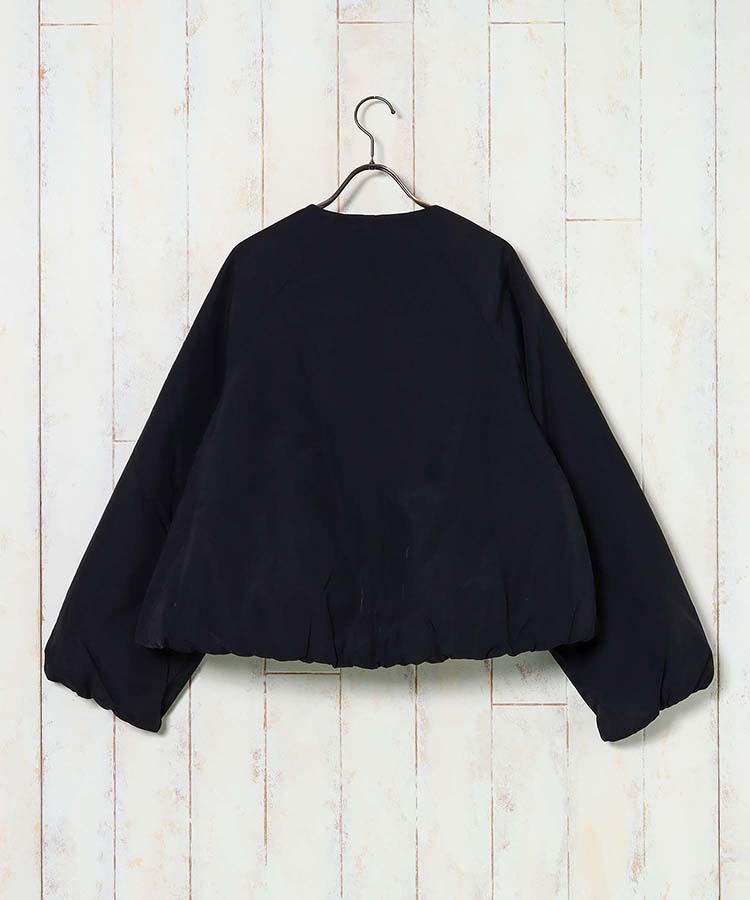 中綿ショートコート