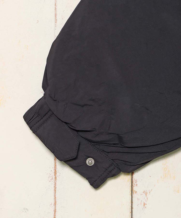 蓄熱中綿ボリュームショートブルゾン