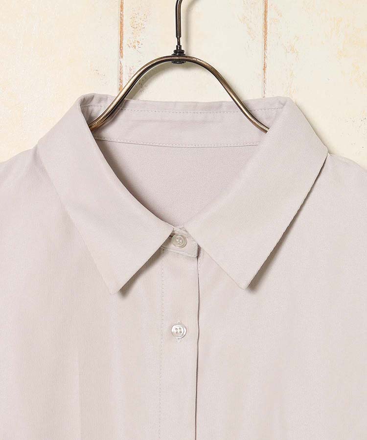 ニットベスト付ブラウス