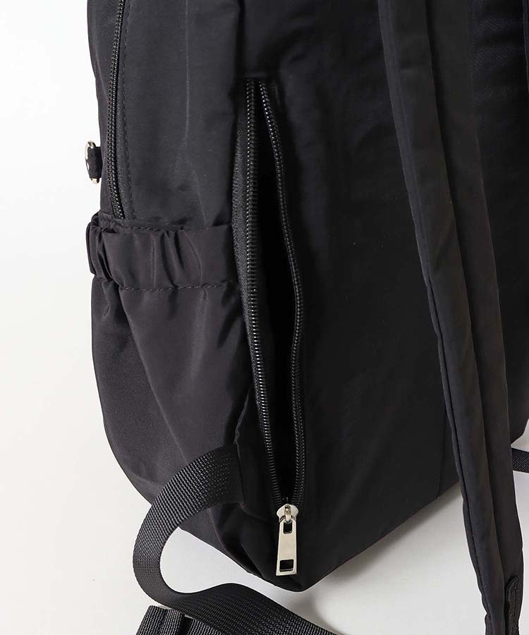 シワナイロンリボンポケットリュック