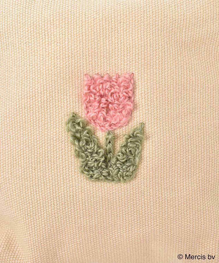miffyスプリングサガラ刺繍ミニ台形ポーチ