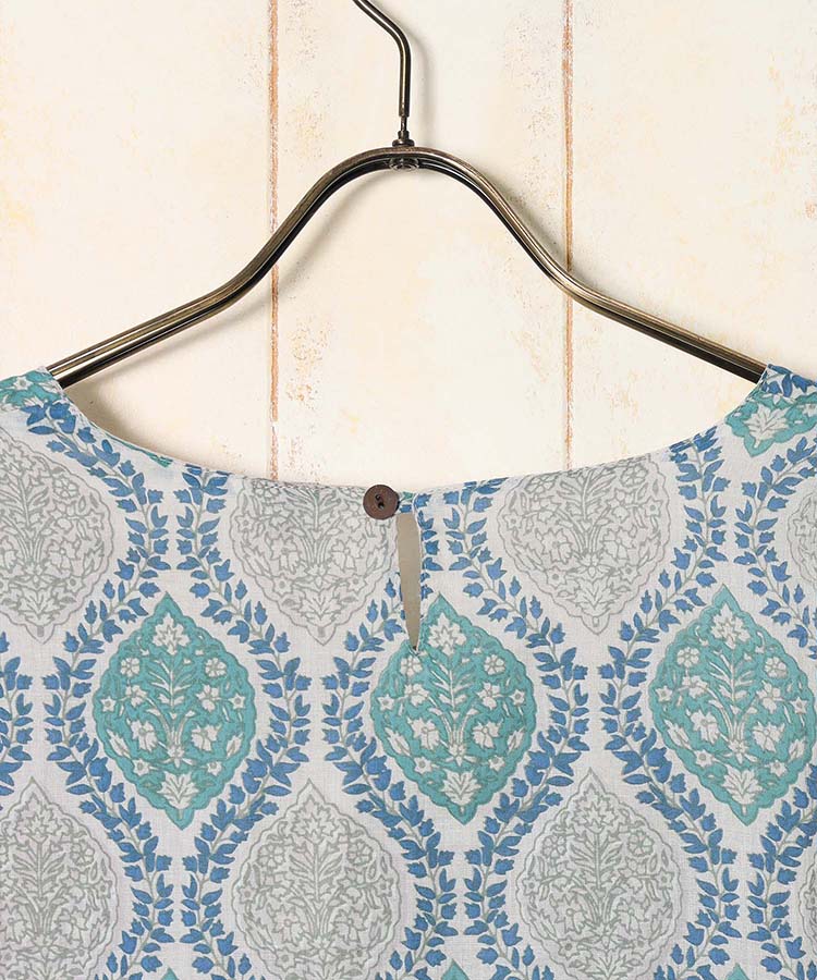 ≪SALE≫袖なしオリエンタル柄ワンピース