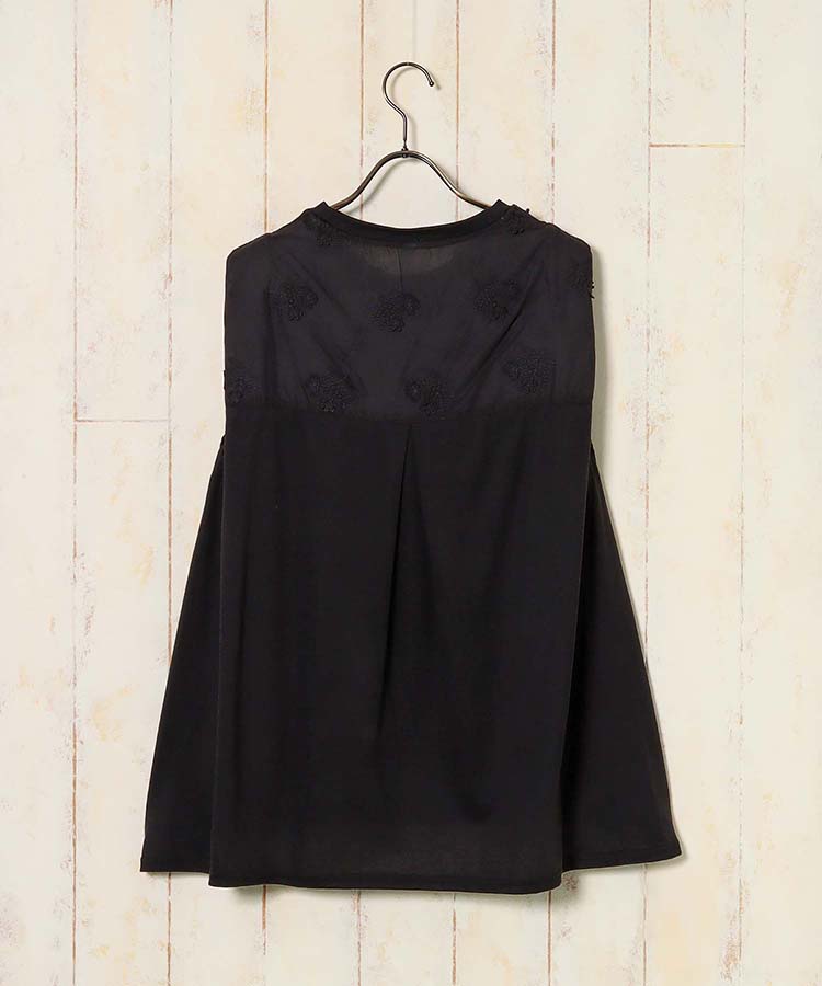 ≪SALE≫ノースリーブ3D刺繍ブラウス