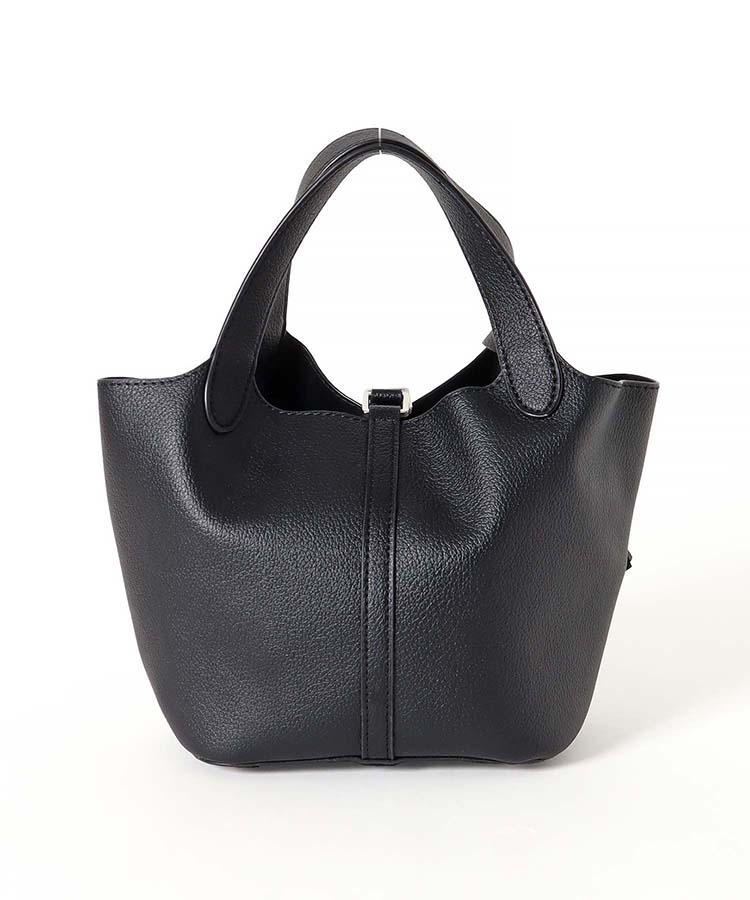 タッセル付きトート