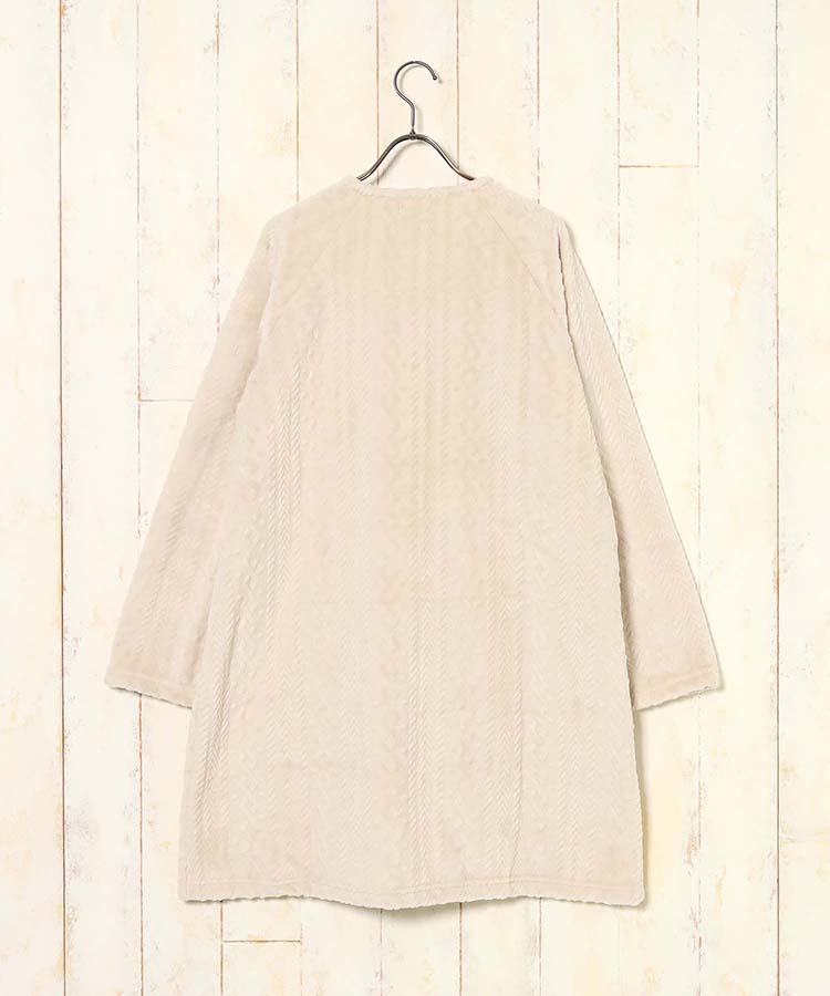 型押しマイクロノーカラーガウン26