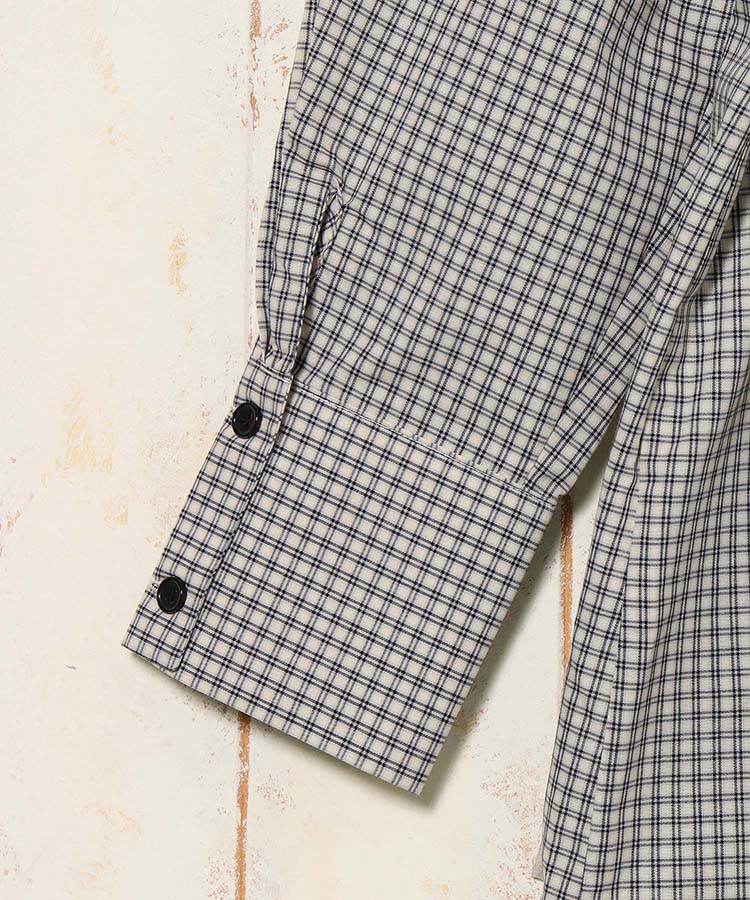 le petaleフリルラインチェックブラウス