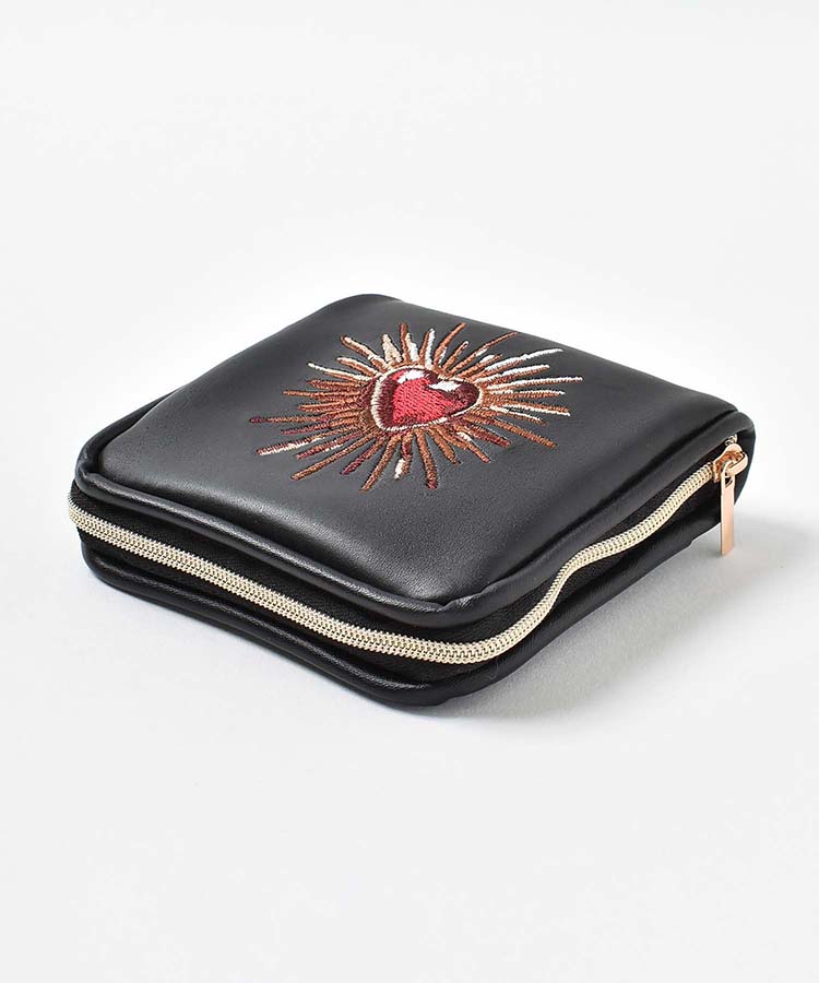 アミュレトワールアクセサリーポーチ