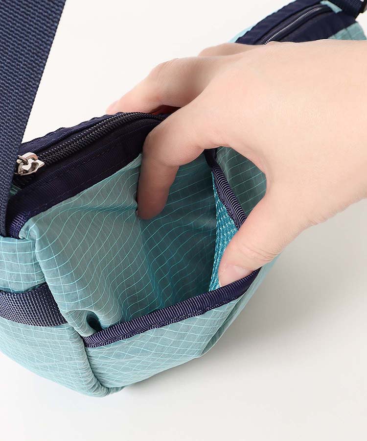 ライトパデックスハーフサークルショルダー