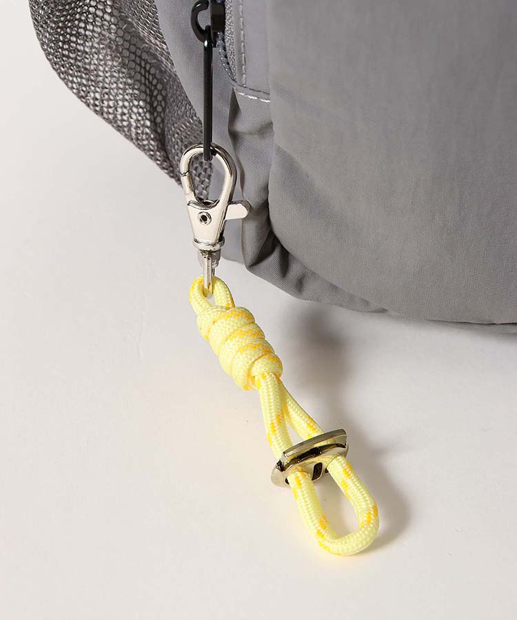 パッカブルショルダーバッグ