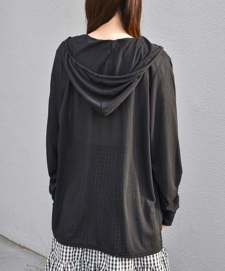 ジップパーカー