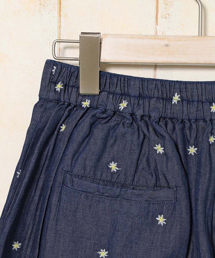 フラワー刺繍パンツ