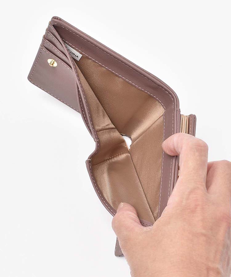 ≪SALE≫がま口付二つ折財布