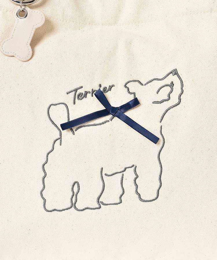 le petale dog looking up刺繍トート