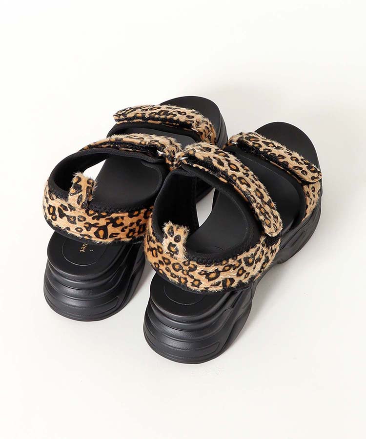 ≪SALE≫厚底2ベルトサンダル