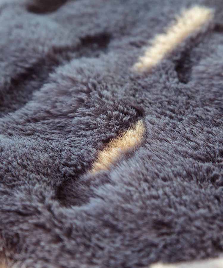 モモンガダイカットブランケット