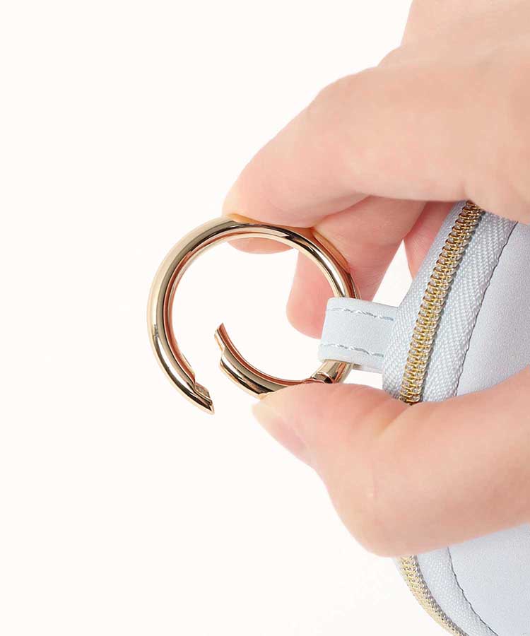 モフットシェル型ミニポーチ