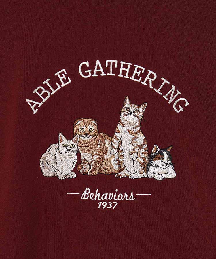 アニマル刺繍スウェット