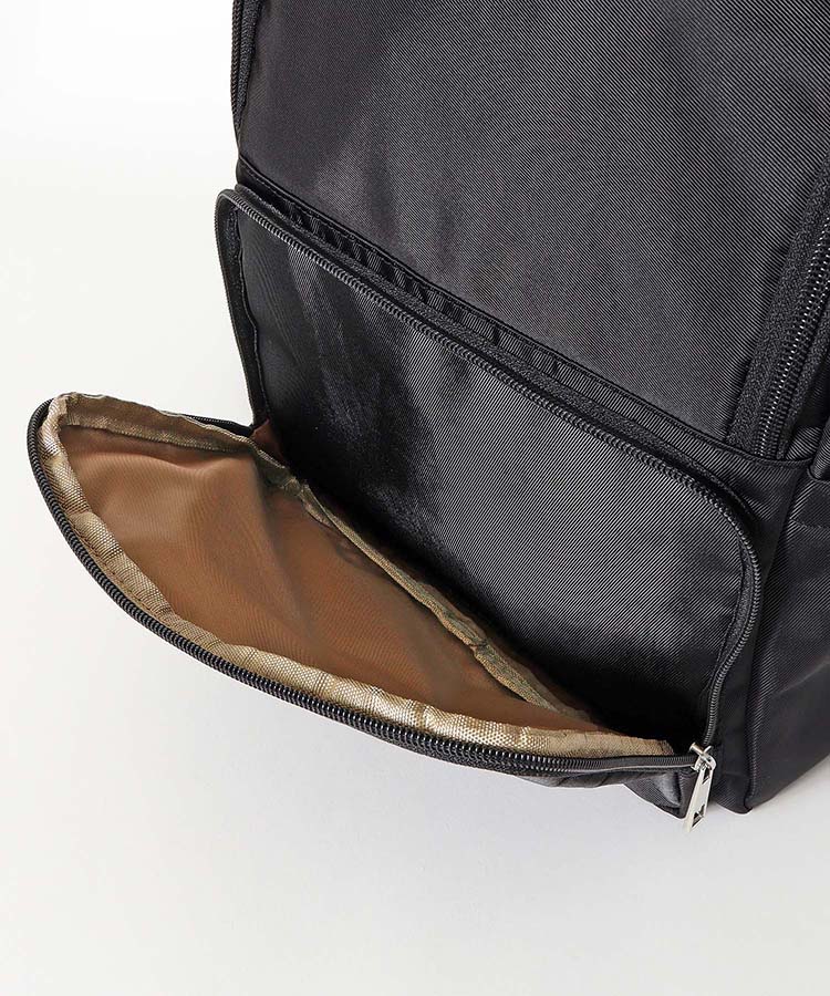 多機能ツイルリュック