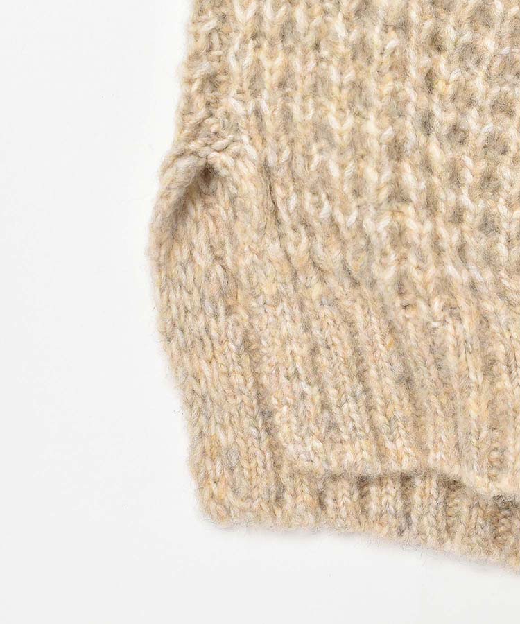 バックスリットベスト