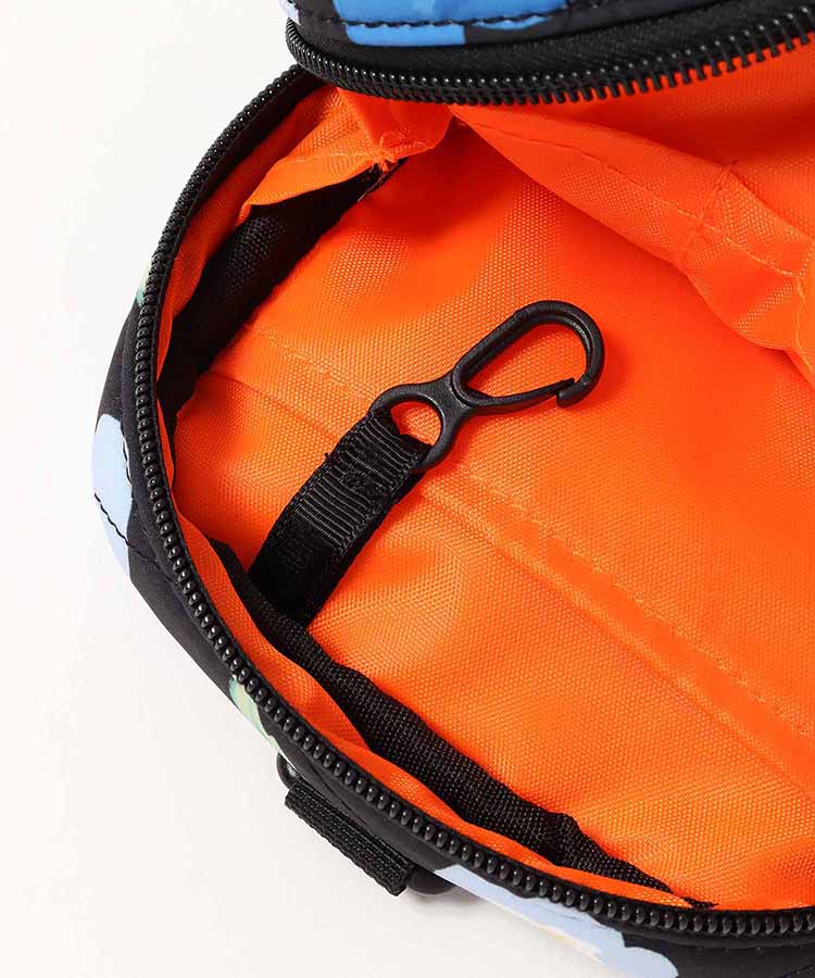 【KiU and BleuBleuet】KiUパデッドスクエアポーチ