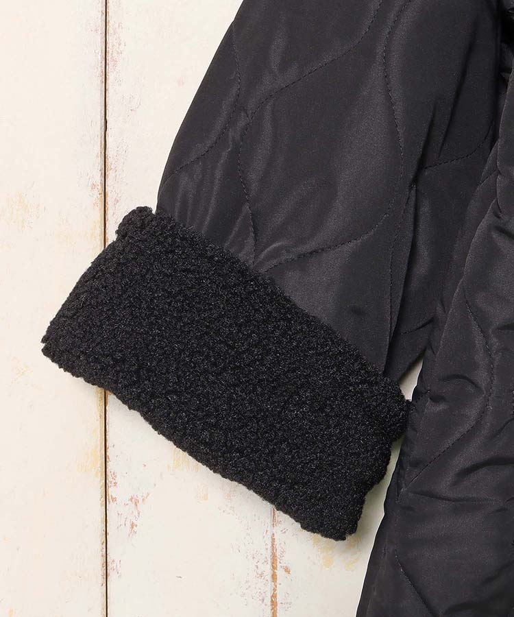 中綿ボア付きキルトコート