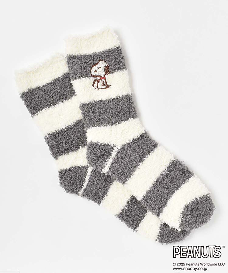 スヌーピーふわもこサガラ刺繍ソックス