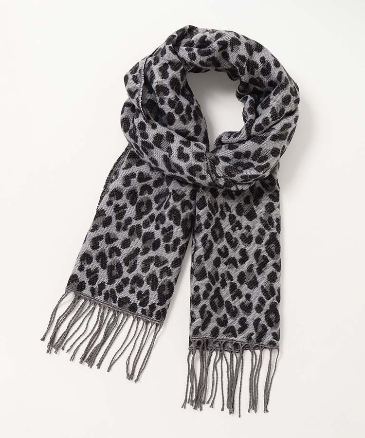 ヒョウ柄マフラー