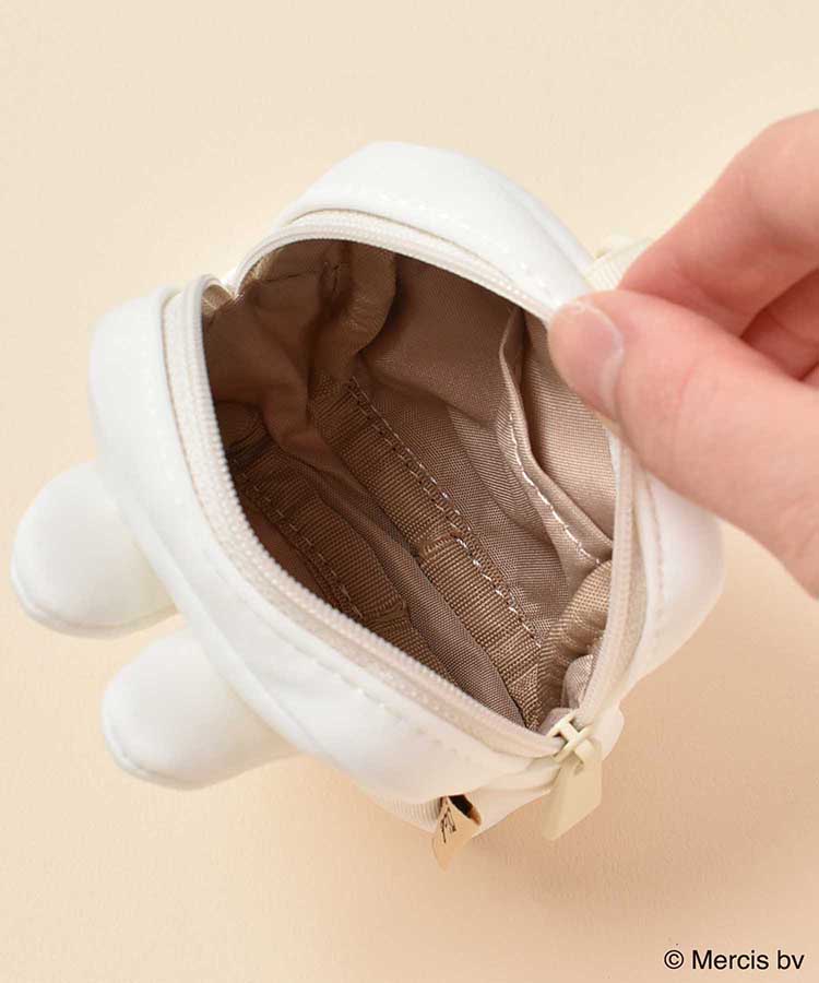 BRUNA FACEボンディングマイクロスクエアポーチ