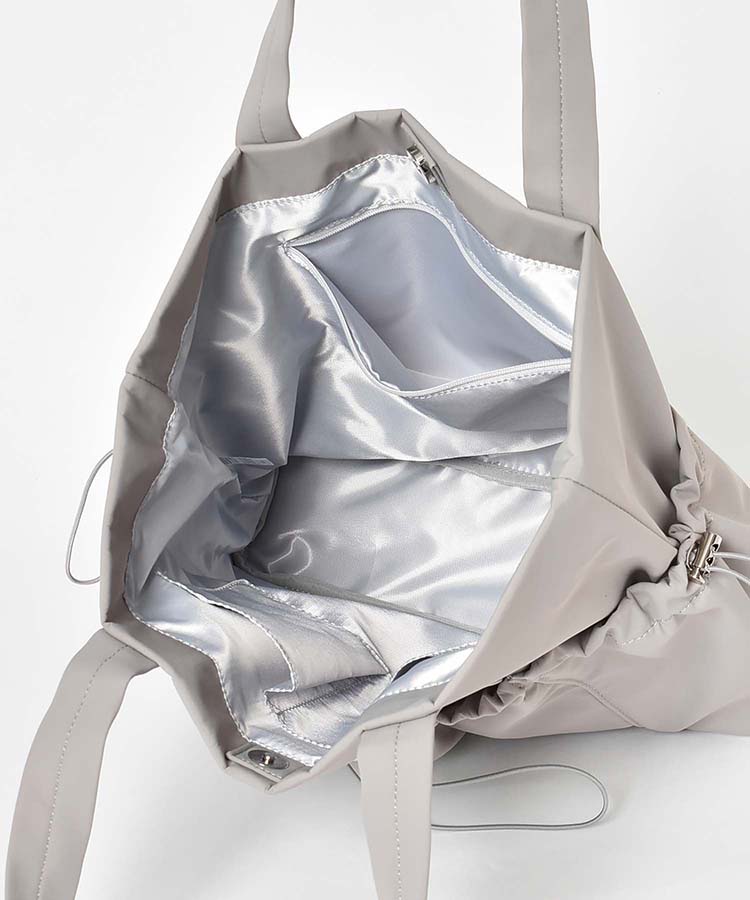 ギャザードポケットトートバッグ