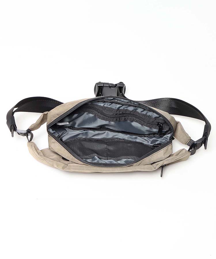 ボトル収納ショルダーボディバッグ