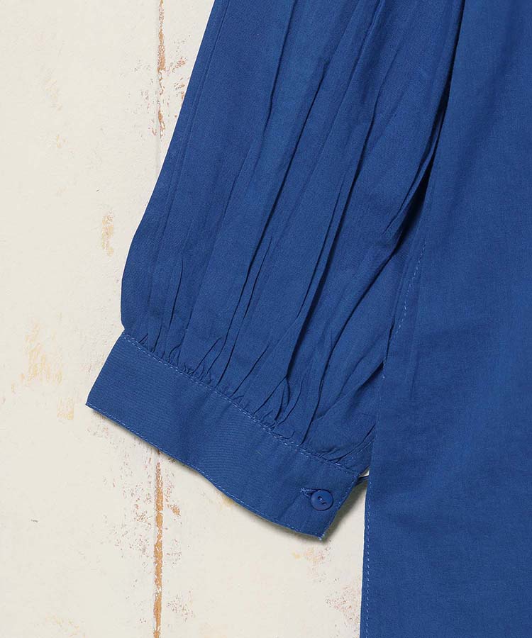 ロングスリーブシャーリングワンピース