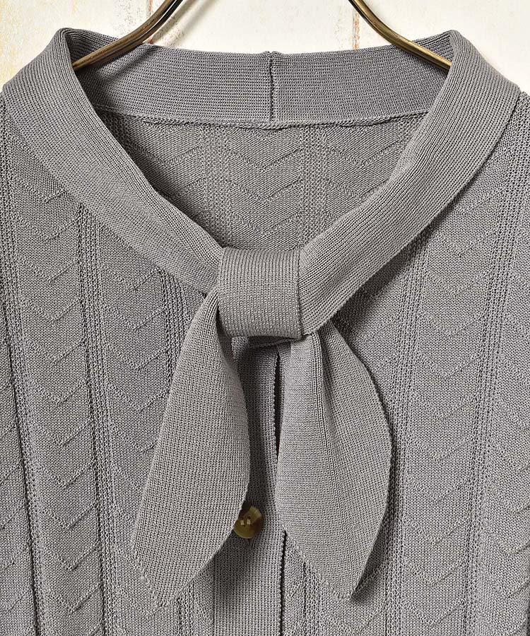 透かし編みニットタイ付きカーディガン