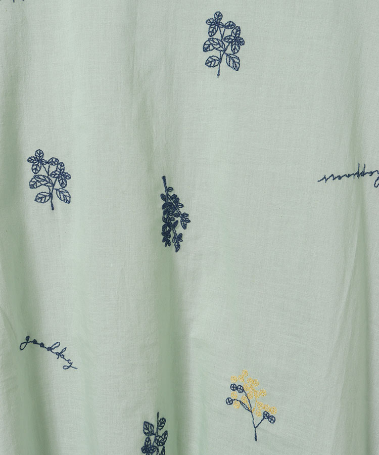 ≪SALE≫総刺繍Tシャツ
