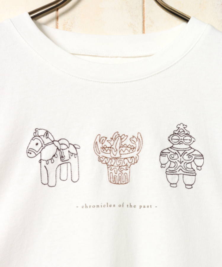古代刺繍Tシャツ