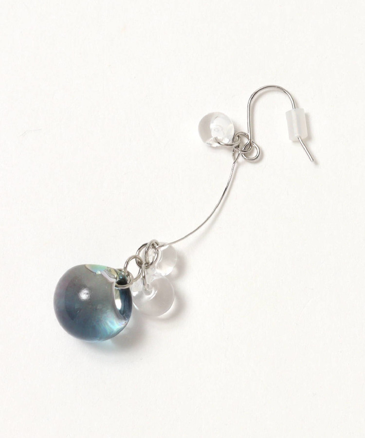クリアシャボンピアス