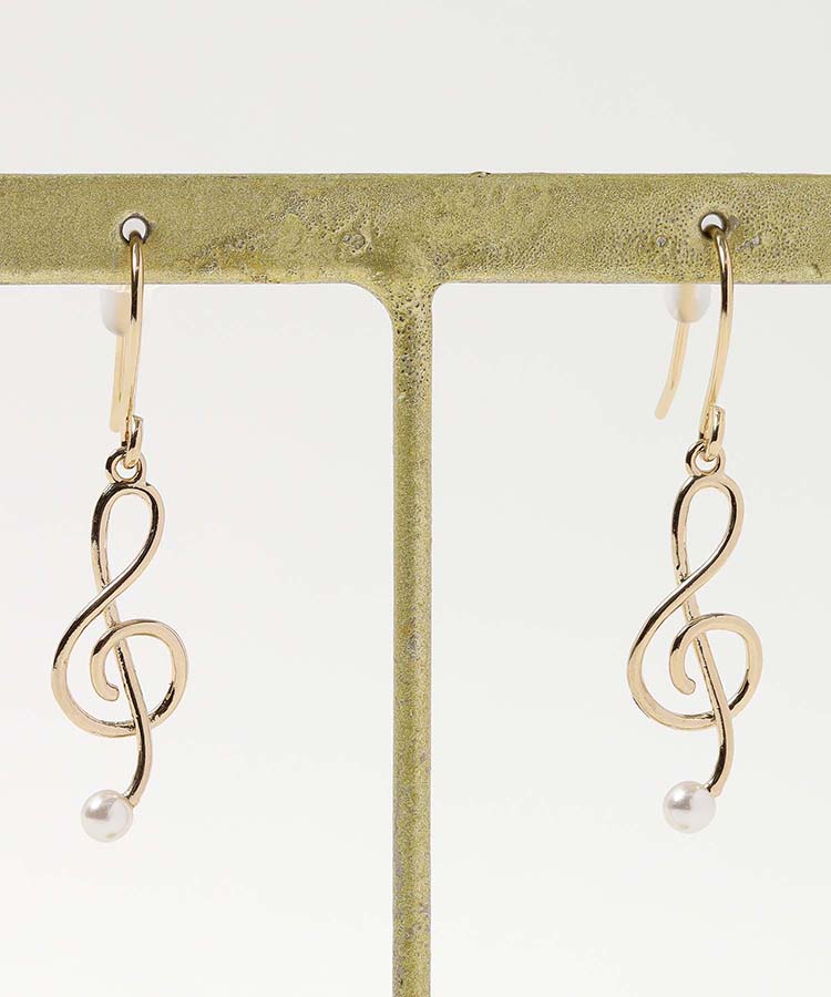 ト音パールピアス