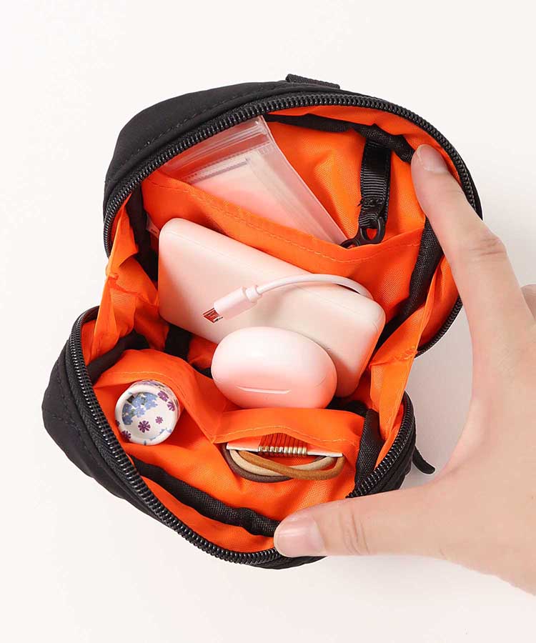 KiUパデッドスクエアポーチ