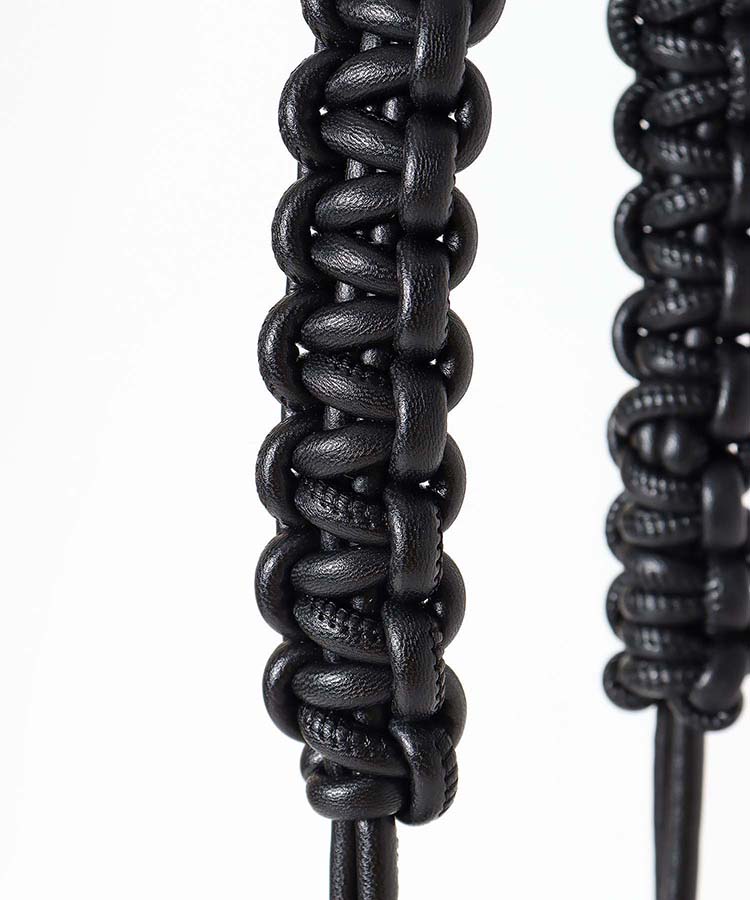 編み込み巾着ショルダー