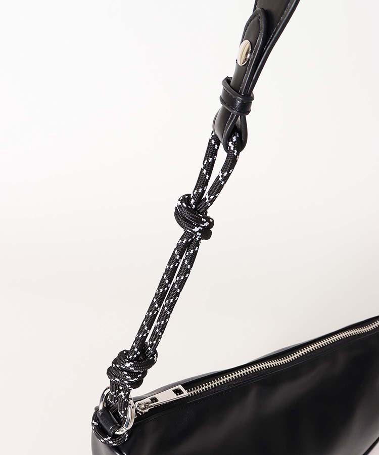 チャームロープハーフサークルショルダー