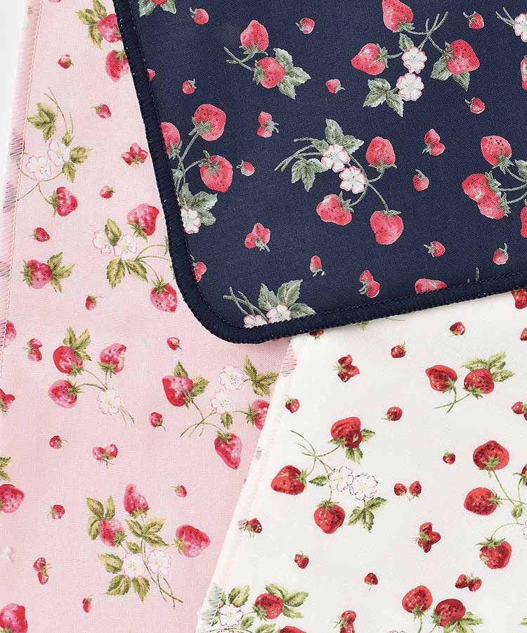 FUWAマイクロボアストロベリーハンカチ