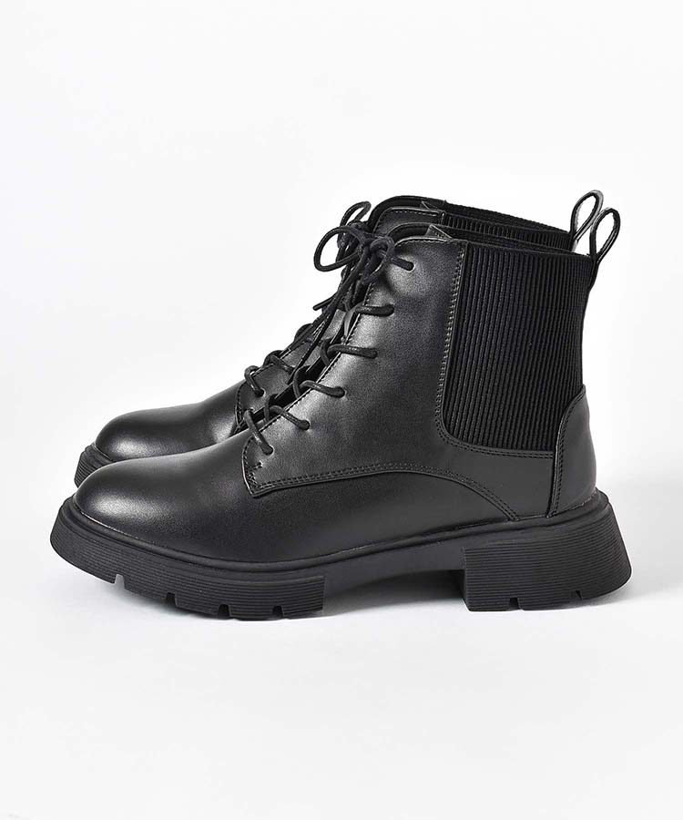 レースアップショートブーツ