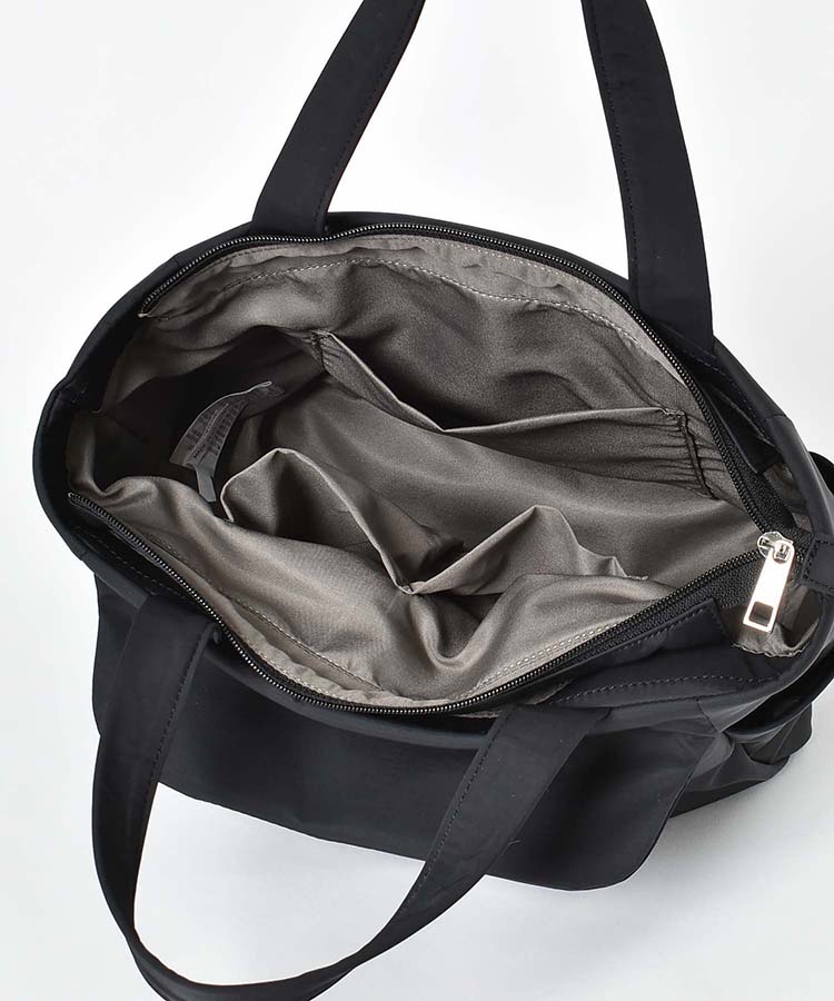 多ポケットフラップトート