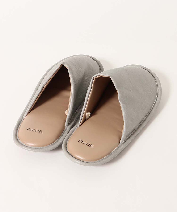 フェイクレザーサボスリッパ