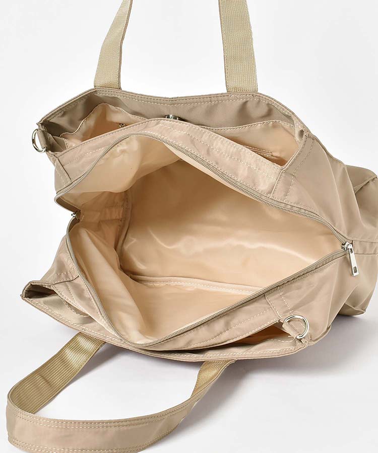 スクエア多ポケットナイロントート