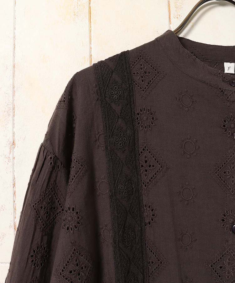 シフリー刺繍ブラウス