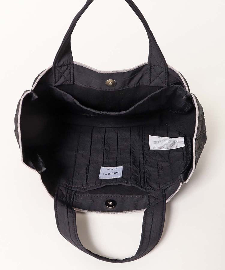 ループチャーム付き軽量トート